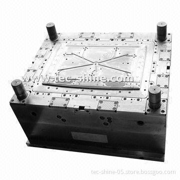 Plastic Injection Mold for Car Cargo Covers